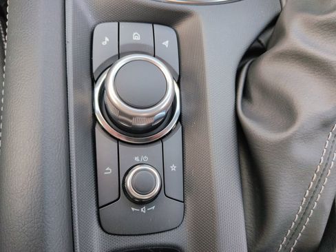 New 2026 MAZDA MX-5 Miata RF Grand Touring RWD image 21