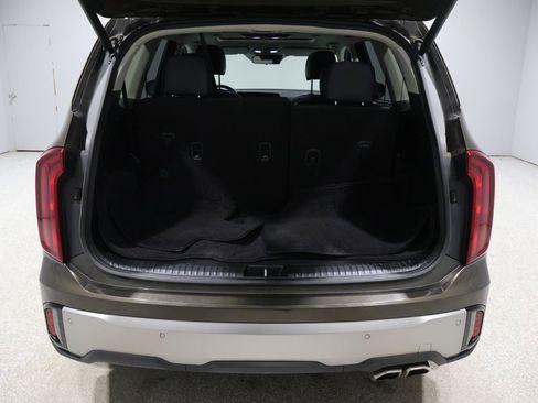 Used 2025 Kia Telluride S AWD/4WD image 20
