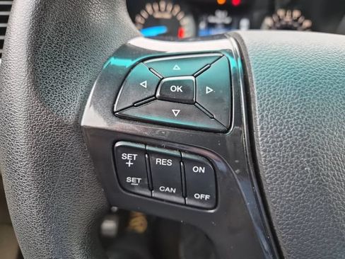 Used 2017 Ford Explorer 4WD image 19