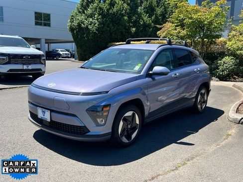 Used 2024 Hyundai Kona SEL FWD image 3