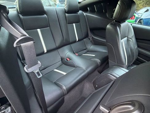 Used 2013 Ford Mustang GT Premium w/ Comfort Pkg image 16