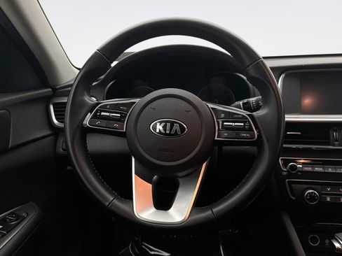 Used 2020 Kia Optima S FWD image 12