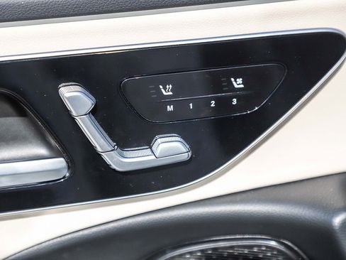 Certified 2025 Mercedes-Benz E 350 4MATIC Sedan image 22