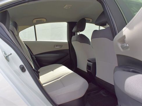 Used 2021 Toyota Corolla LE FWD image 25