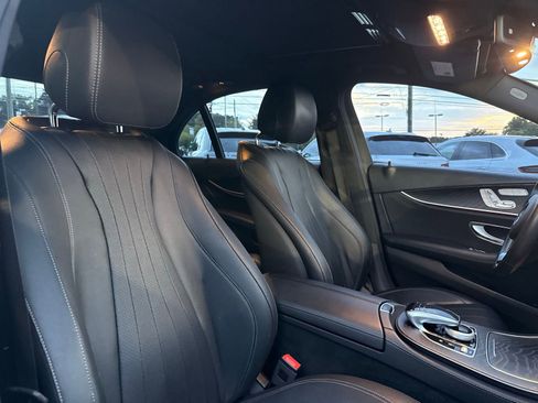 Used 2018 Mercedes-Benz E 300 image 34