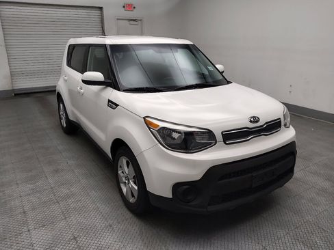 Used 2019 Kia Soul FWD image 13