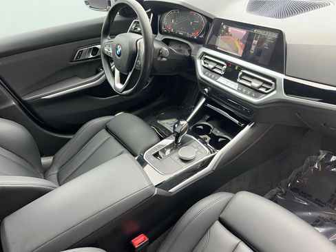 Used 2019 BMW 330i Sedan w/ Convenience Package RWD image 42