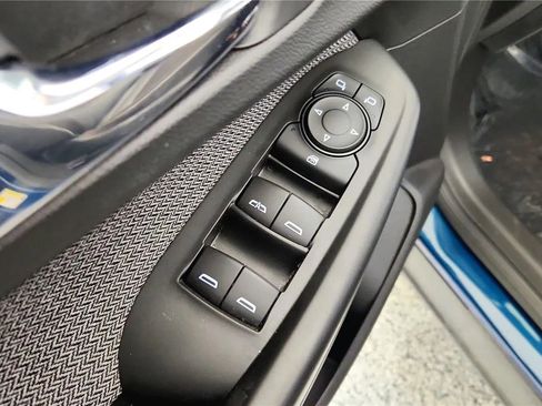 Used 2021 Chevrolet TrailBlazer LT w/ Convenience Package FWD image 29