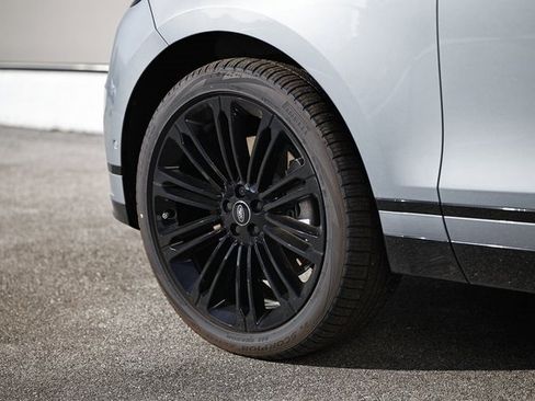 New 2026 Land Rover Range Rover Velar Dynamic SE image 7