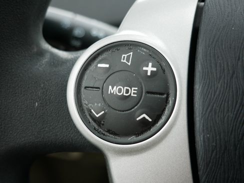 Used 2010 Toyota Prius Two FWD image 28