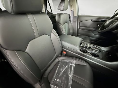 New 2026 Honda Pilot EX-L image 37