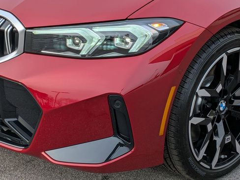 New 2026 BMW 330i xDrive Sedan w/ M Sport Package image 9