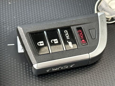 Used 2023 Acura MDX SH-AWD image 28