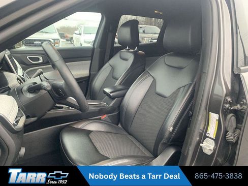 Used 2024 Jeep Compass Latitude AWD/4WD image 13