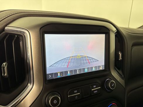 Used 2019 Chevrolet Silverado 1500 LTZ w/ LTZ Premium Package AWD/4WD image 20