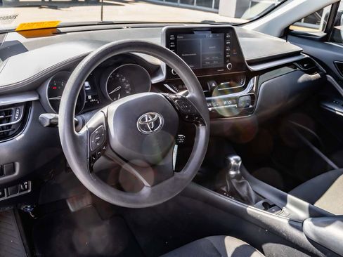 Used 2021 Toyota C-HR LE image 9