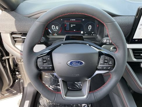 New 2026 Ford Explorer ST-Line RWD image 32
