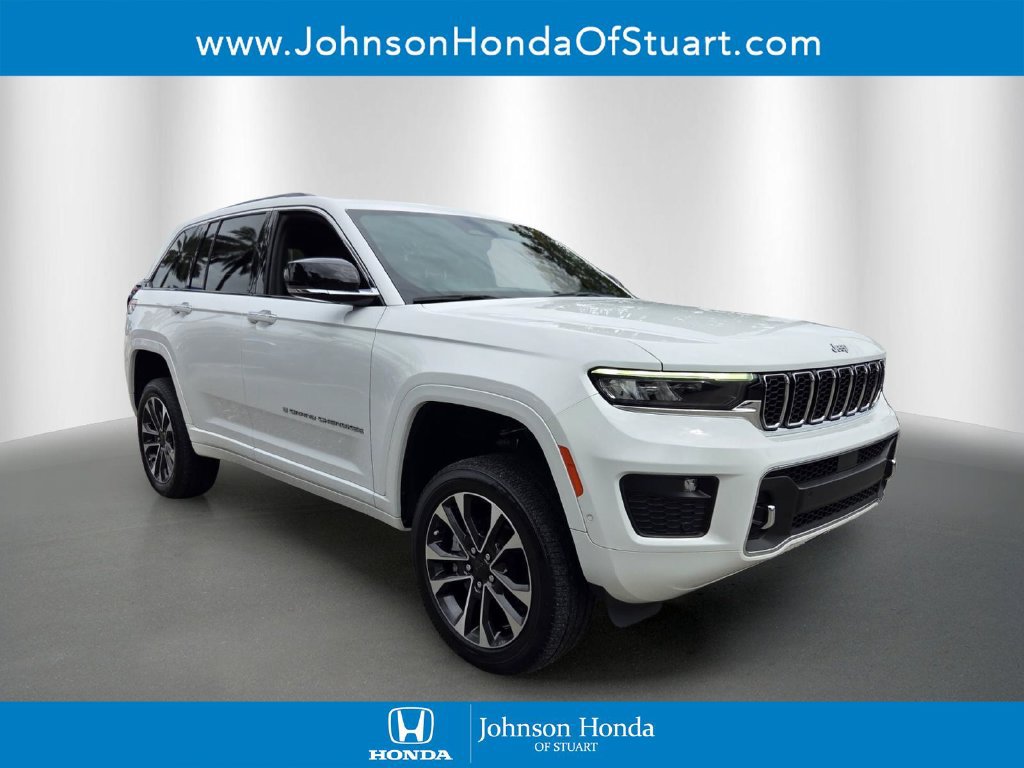 Used 2023 Jeep Grand Cherokee Overland AWD/4WD image 1