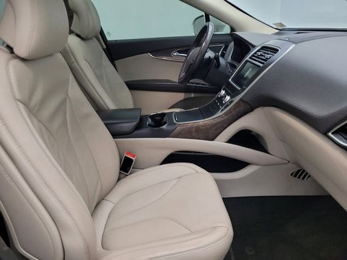 Used 2016 Lincoln MKX Reserve w/ Driver Assistance Package AWD/4WD image 21