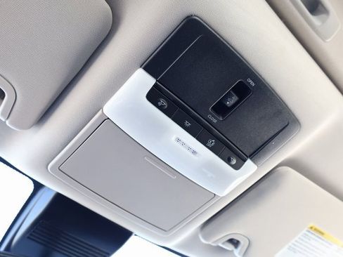 New 2025 Nissan Altima 2.5 SR w/ SR Premium Package image 22