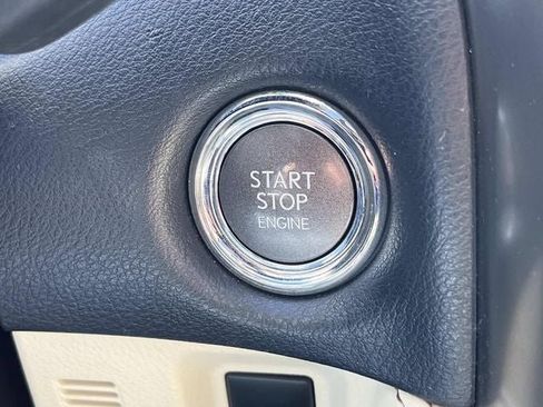 Used 2022 Lexus GX 460 Premium w/ Accessory Package image 36