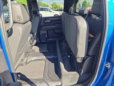 Used 2022 GMC Sierra 1500 AT4 AWD/4WD image 46