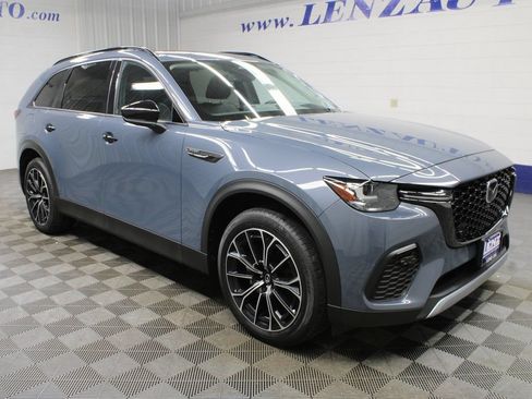 Used 2025 MAZDA CX-70 Plug-In Hybrid w/ Premium Pkg AWD/4WD image 3