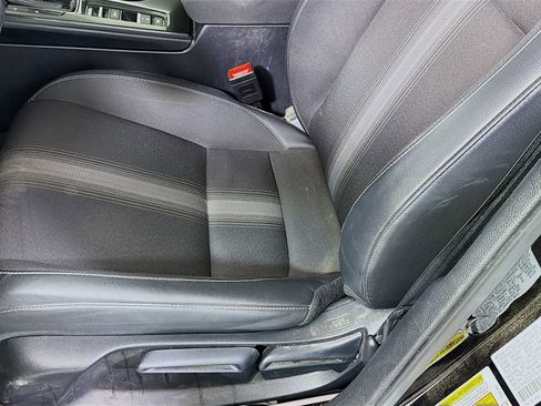 Used 2025 Honda Civic Sport image 19