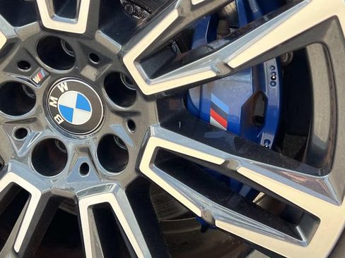Used 2024 BMW 530i xDrive w/ M Sport Package AWD/4WD image 9