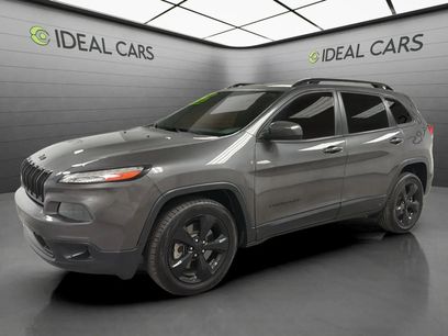 Used 2018 Jeep Cherokee Latitude w/ Altitude Package