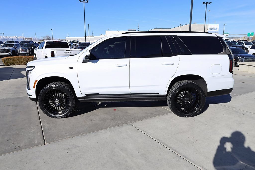 Used 2026 Cadillac Escalade Sport w/ Touring Package AWD/4WD image 3