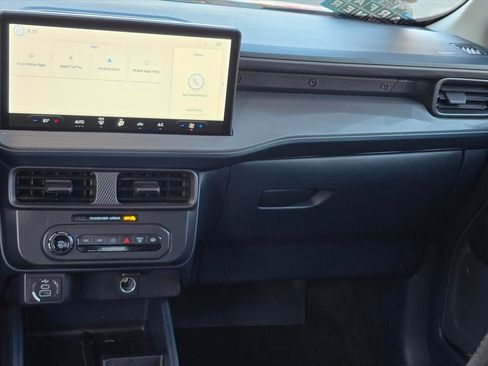 Used 2025 Ford Maverick XL w/ Equipment Group 102A image 7