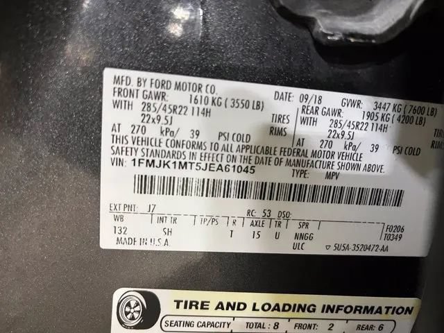 Used 2018 Ford Expedition Max Platinum AWD/4WD image 32