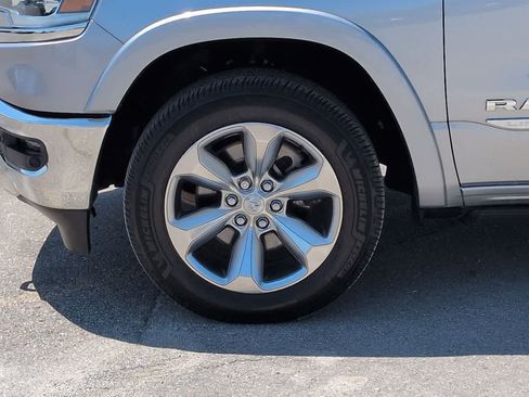 Used 2022 RAM 1500 Limited AWD/4WD image 12