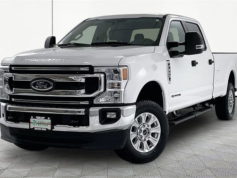 Used 2022 Ford F350 XLT w/ XLT Value Package image 3
