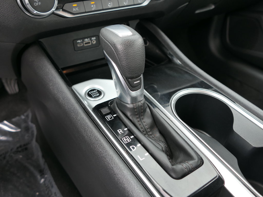 Used 2024 Nissan Altima 2.5 SV FWD image 20