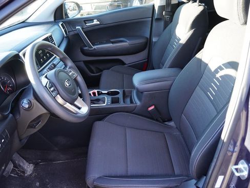 Certified 2020 Kia Sportage LX w/ LX Popular Package AWD/4WD image 4