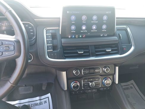 Used 2021 GMC Yukon XL SLT w/ SLT Luxury Package image 20