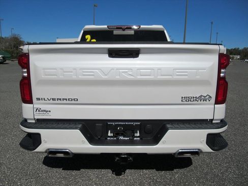 Used 2022 Chevrolet Silverado 1500 High Country image 5