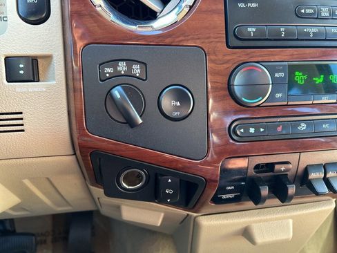 Used 2008 Ford F350 King Ranch image 10