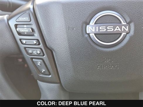 Used 2022 Nissan Frontier SV w/ Graphics Package image 23