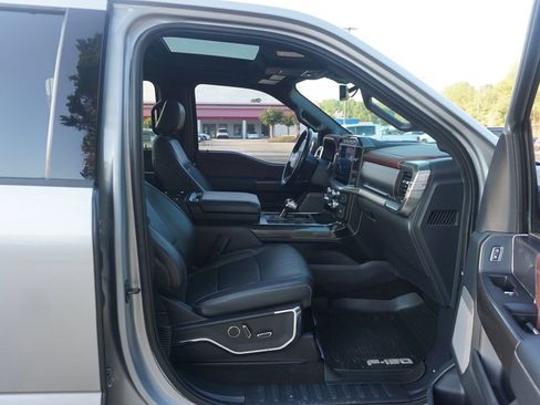 Used 2021 Ford F150 Lariat w/ Equipment Group 502A High AWD/4WD image 17