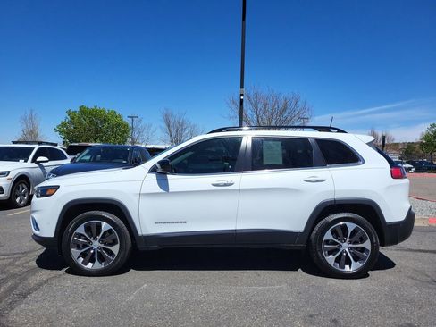 Used 2022 Jeep Cherokee Limited w/ Elite Package AWD/4WD image 6