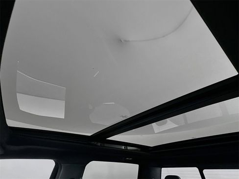 Used 2021 Ford F350 Platinum image 14