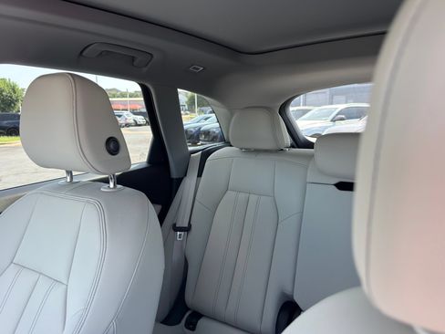 Used 2025 Audi Q5 Premium Plus w/ Premium Plus AWD/4WD image 10