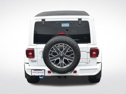 Used 2024 Jeep Wrangler High Altitude AWD/4WD image 27