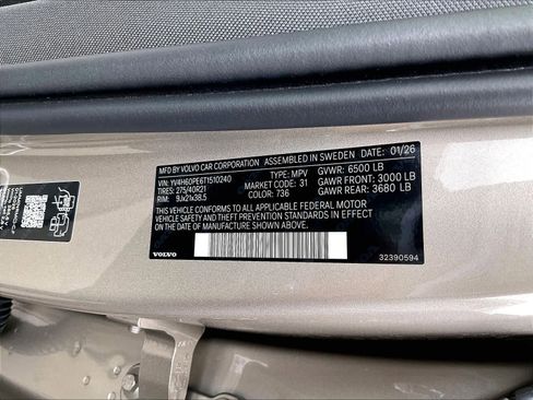 New 2026 Volvo XC90 T8 Plus w/ Protection Package Premier image 37