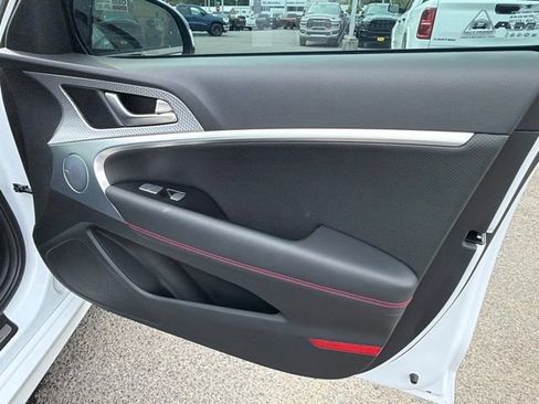 Used 2023 Genesis G70 2.0T w/ Sport Prestige Package AWD/4WD image 8