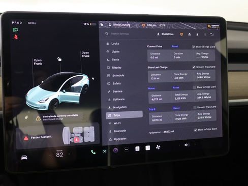 Used 2021 Tesla Model 3 Standard Range Plus image 40