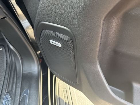 Certified 2022 GMC Sierra 1500 AT4 w/ AT4 Premium Package image 31